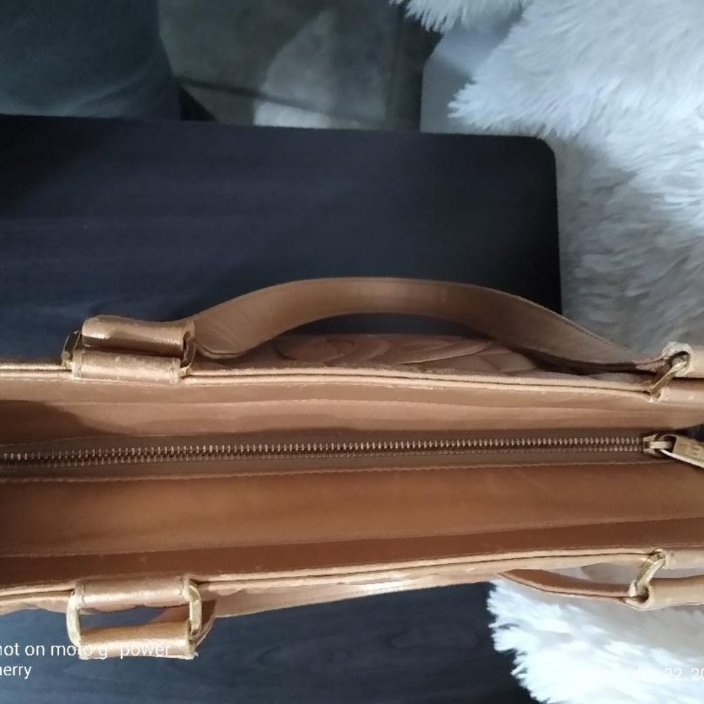 CHANEL Gold Chocolate Bar Tote Bag - Picture 8 of 13